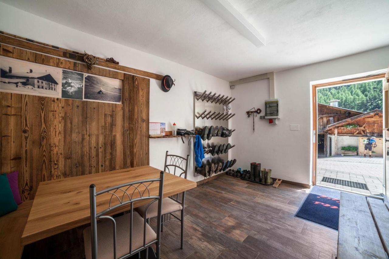 Ferienwohnung Haus Fliri Melago エクステリア 写真