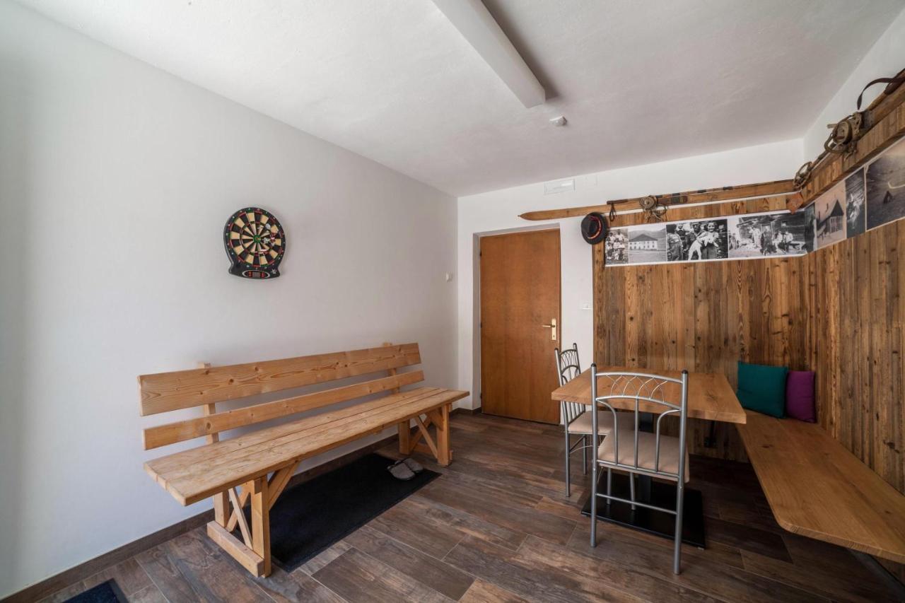 Ferienwohnung Haus Fliri Melago エクステリア 写真